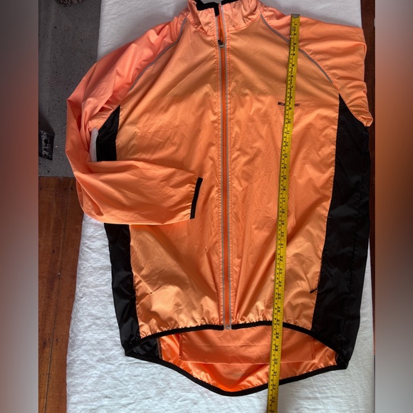 Wolfbike Men’s Waterproof Cycling Jacket Zip Front Lightweight Wind Resistant - Picture 13 of 15
